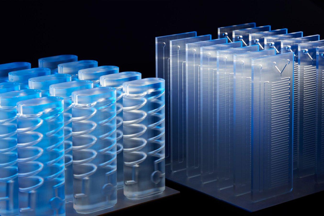 Dispositivi microfluidici trasparenti