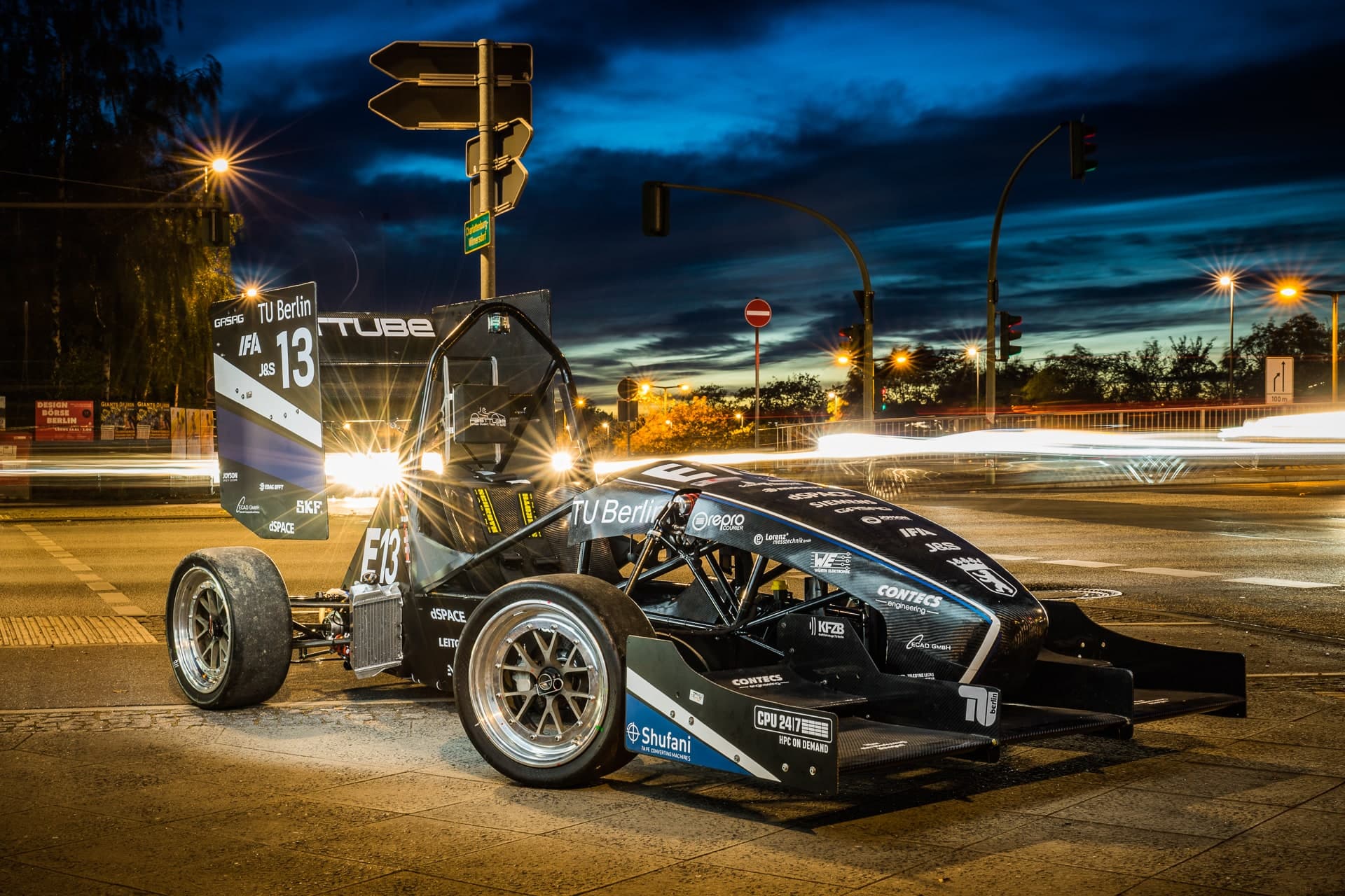 Carbon Fiber Molding and End-Use 3D Printed Parts for Formula Student Race Cars