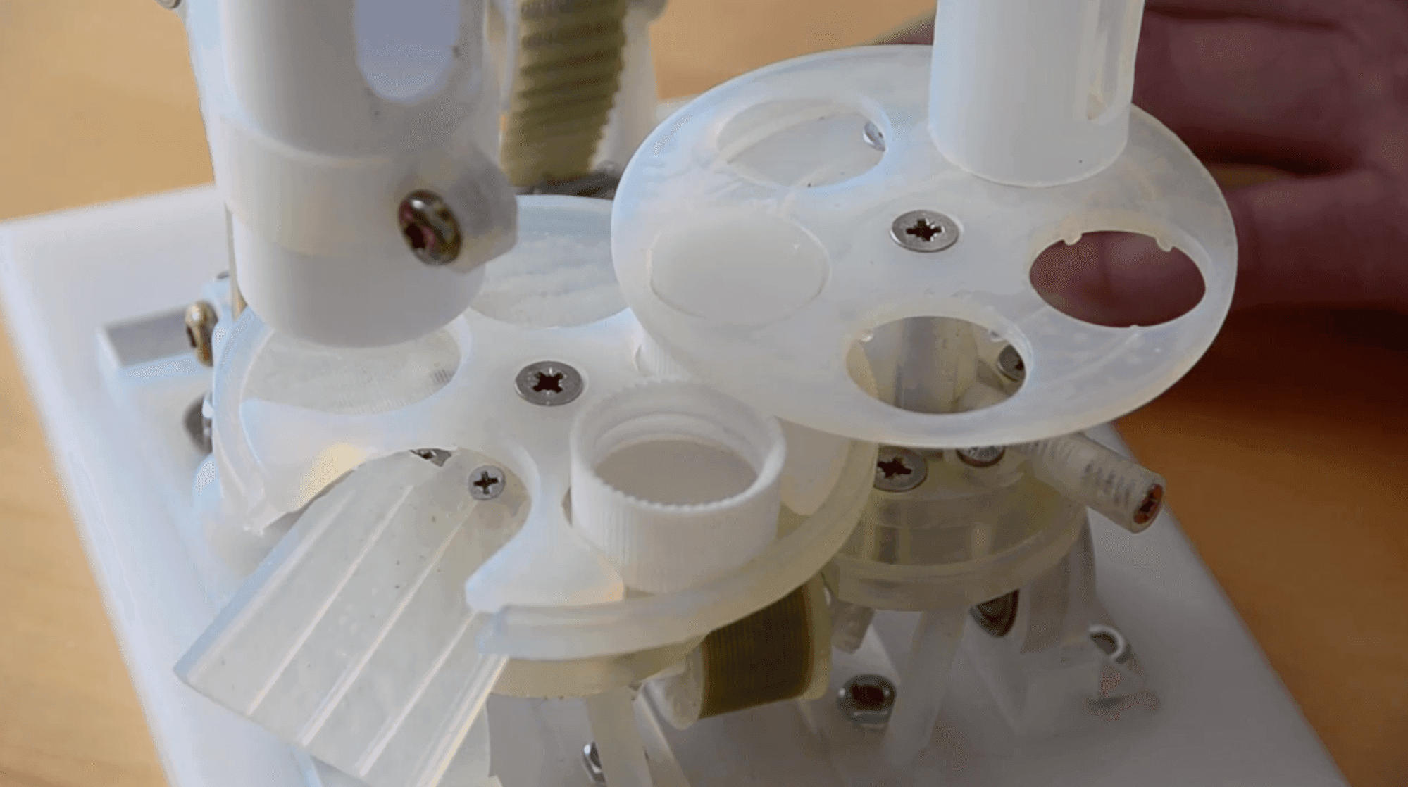 How to Solve Everyday Challenges In Laboratories With 3D Printing