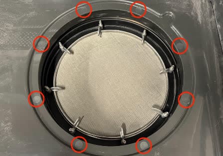 Emplacements des rivets de la bride de la trémie de la Fuse Sift