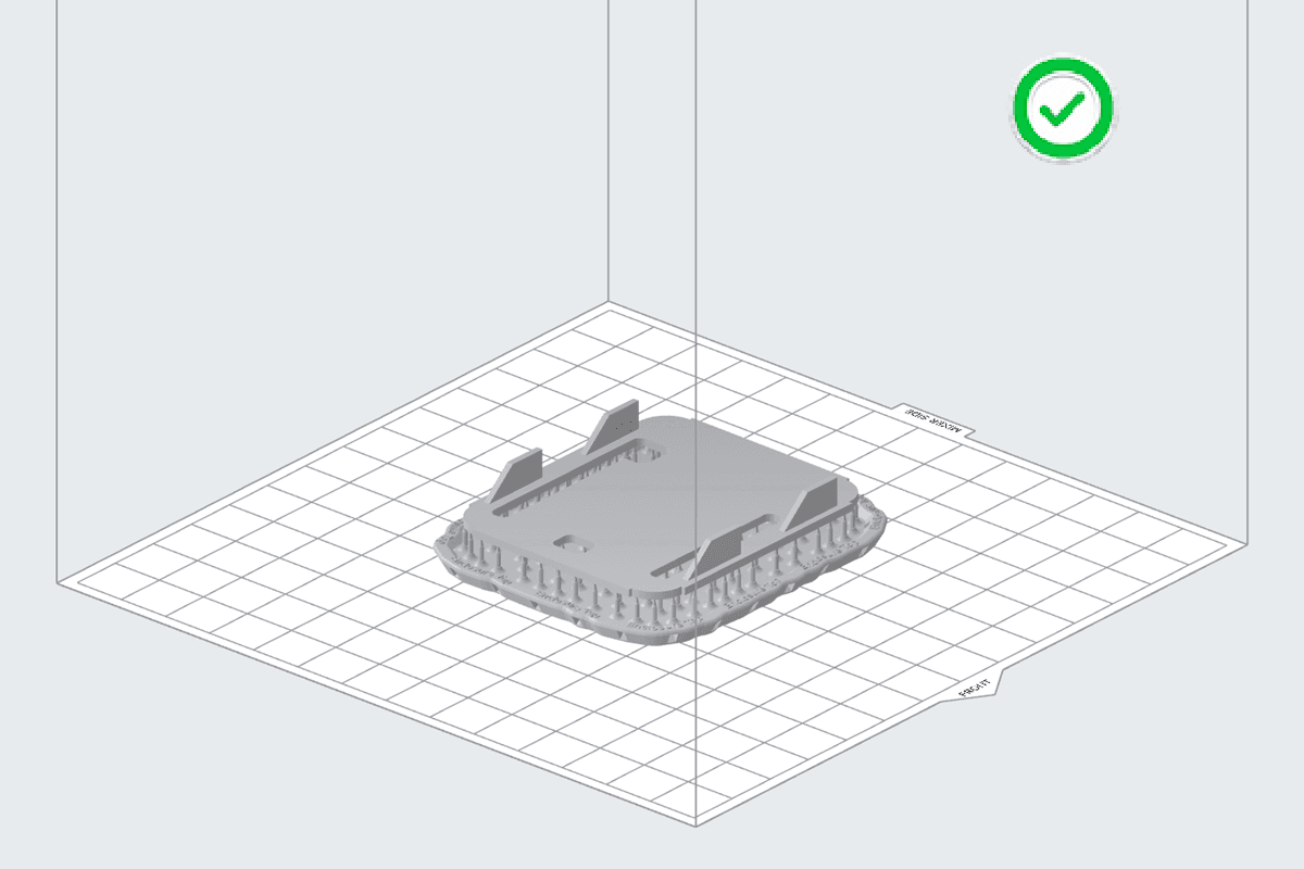 Thin model with a full raft in PreForm.