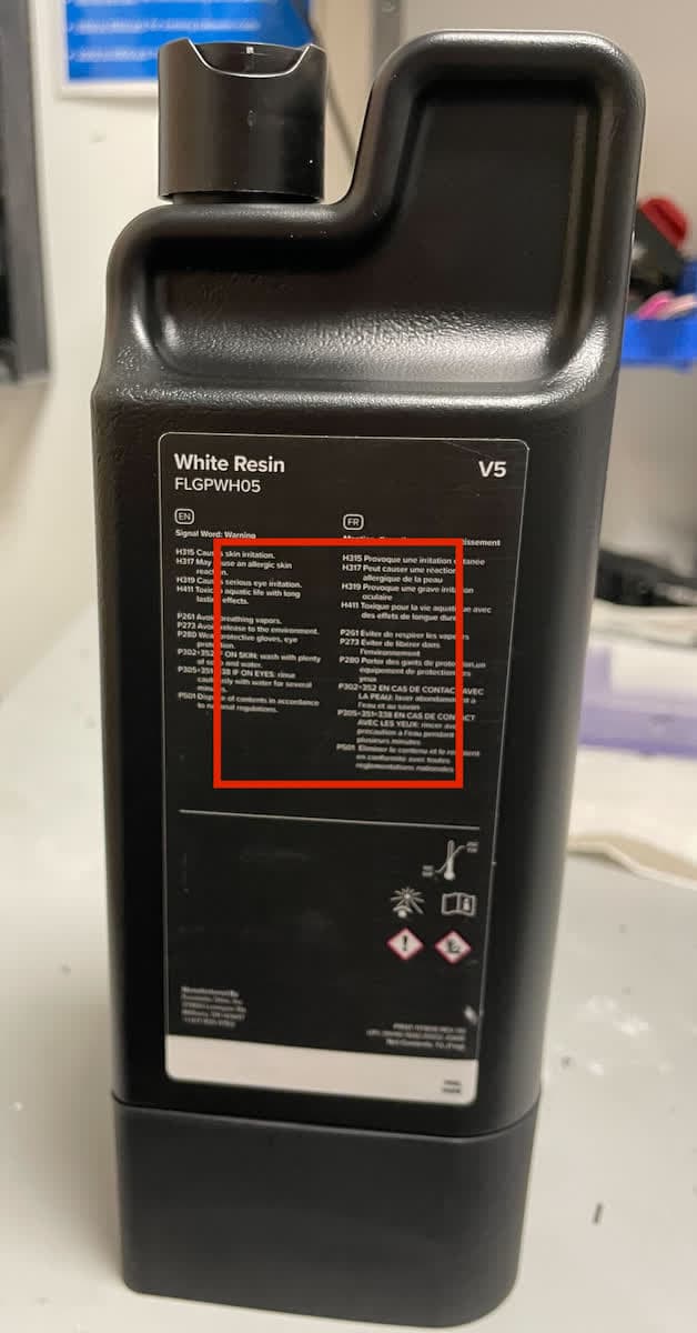 Form 4 resin cartridge RFID sticker location