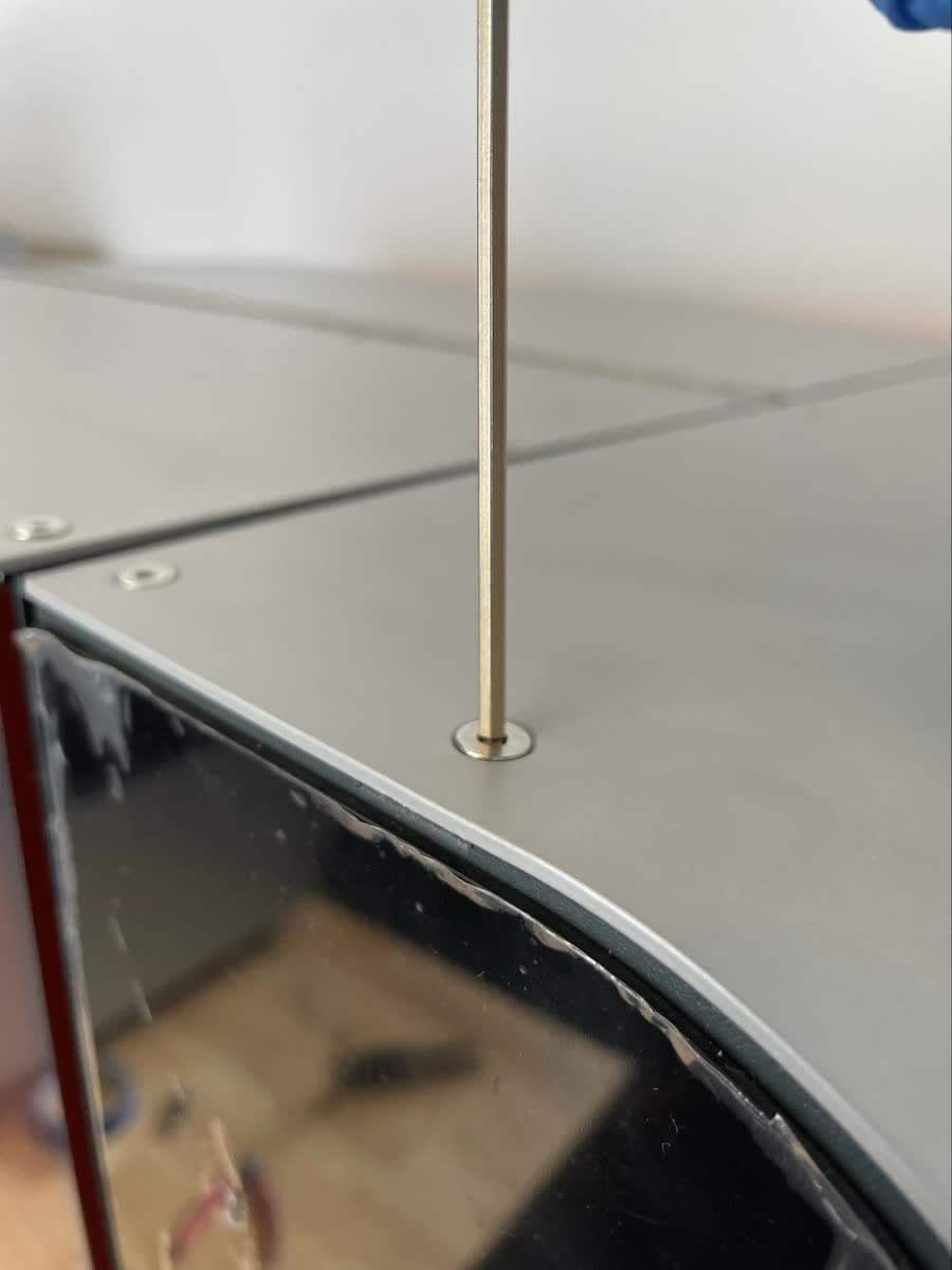 f3l-display-screw-2.jpg