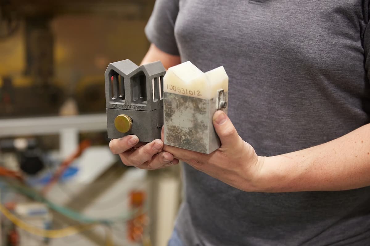 centering blocks, printed in nylon 12 on the fuse series and machined out of delrin and aluminum