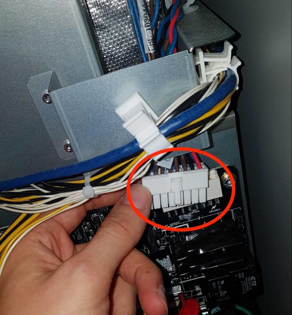 Install the new build chamber socket & cable harness