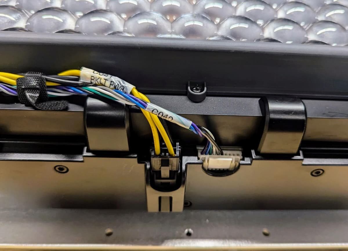 f4l-blu-cables.jpg