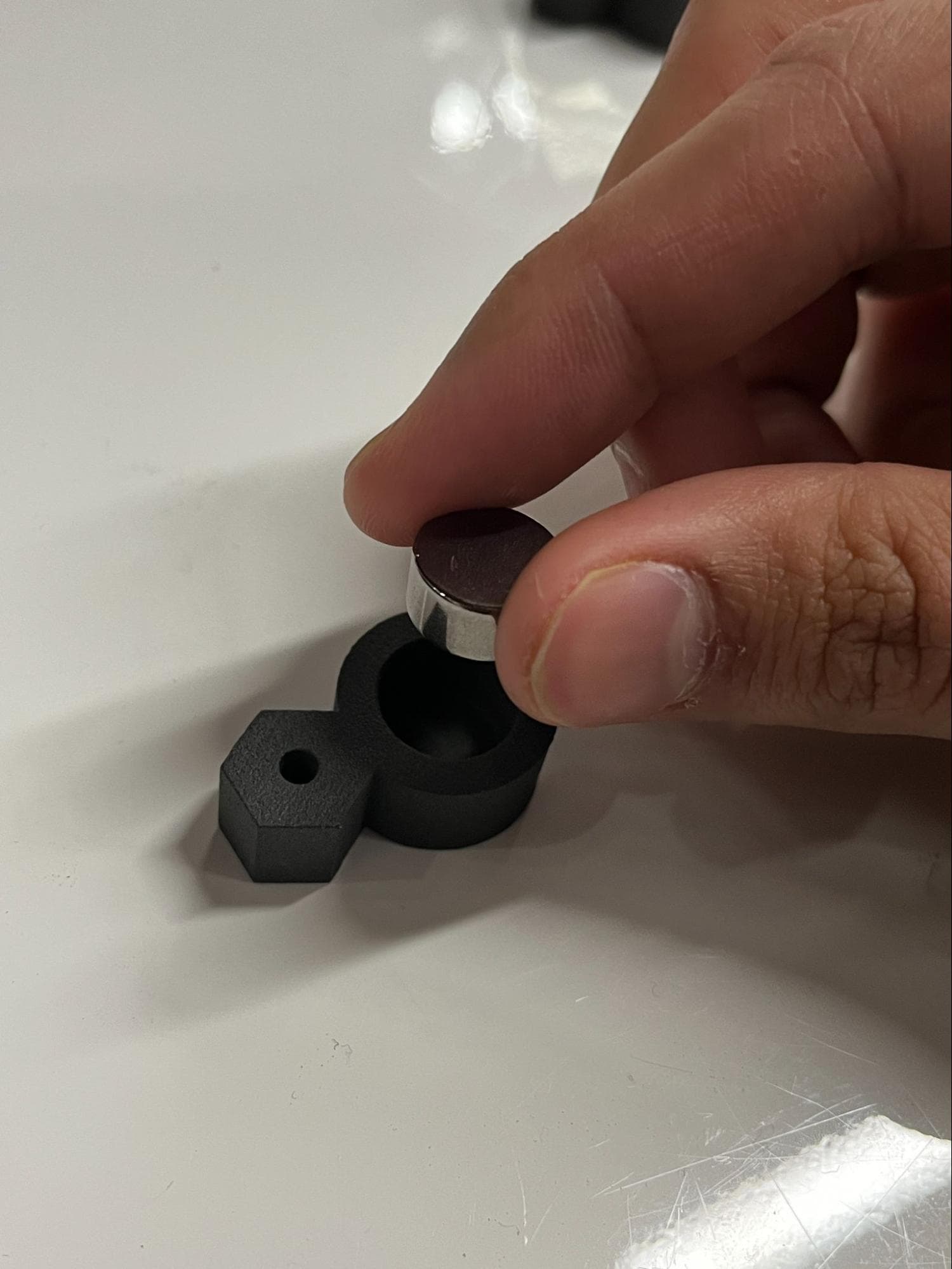 Install the new sifter flange & gasket