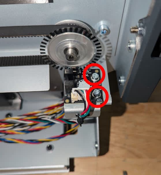 f4l-mixer-encoder-board-screws.jpg