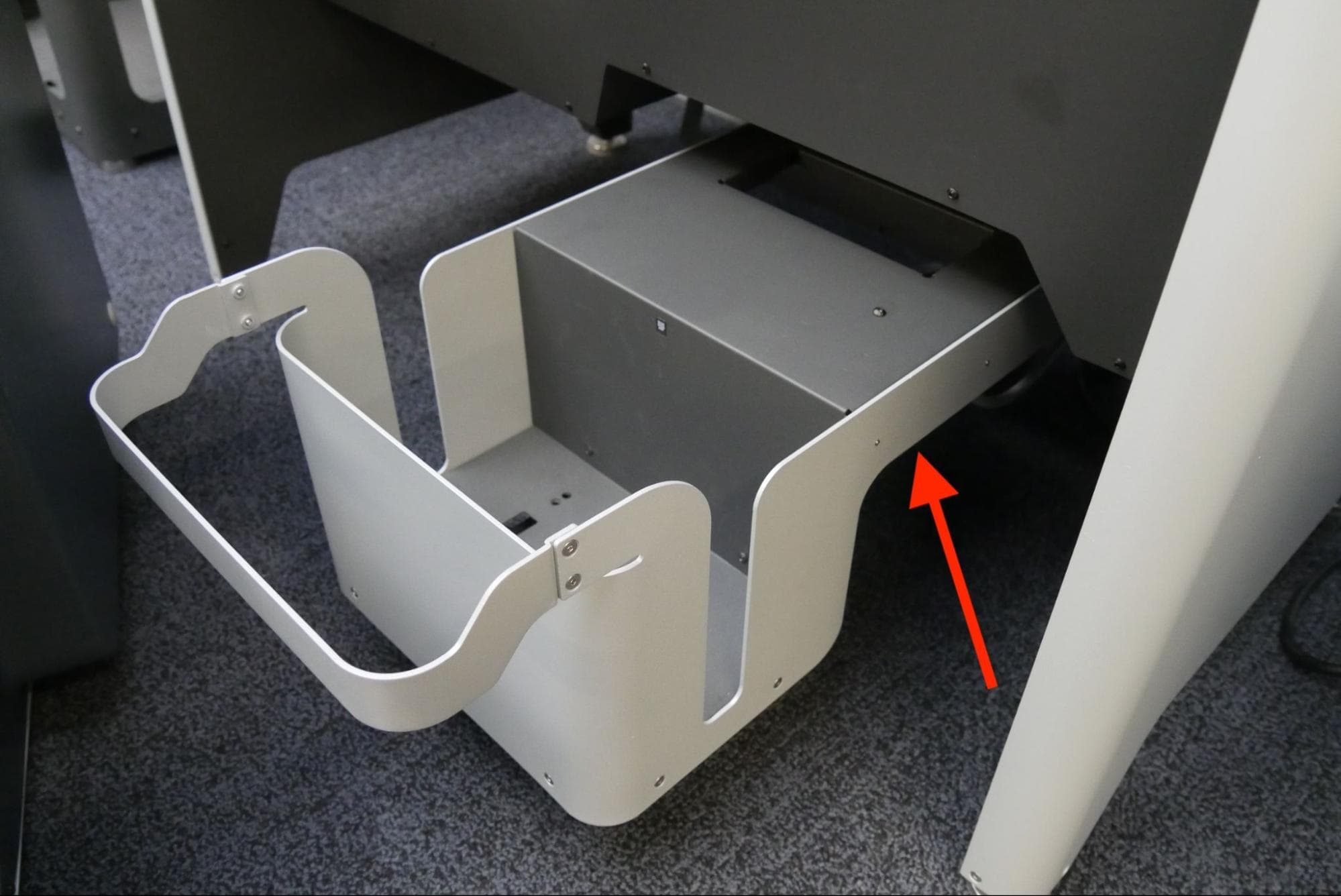 Location of the Fuse Sift cartridge drawer board