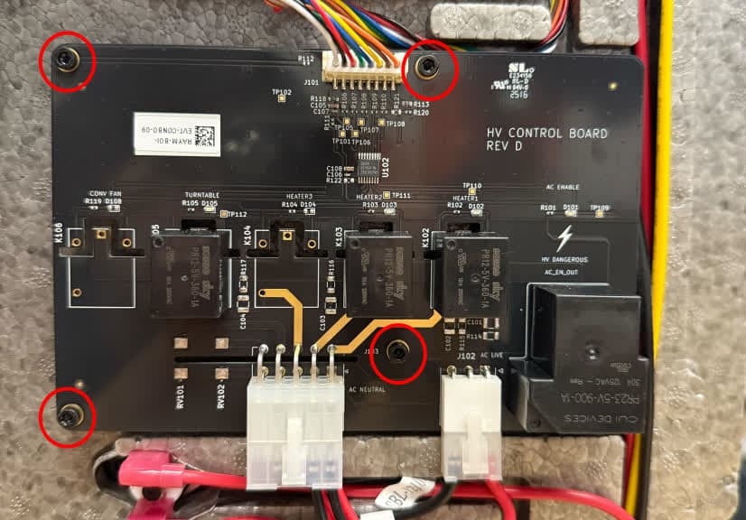 ステップ4:高電圧制御ボードを取り外す
