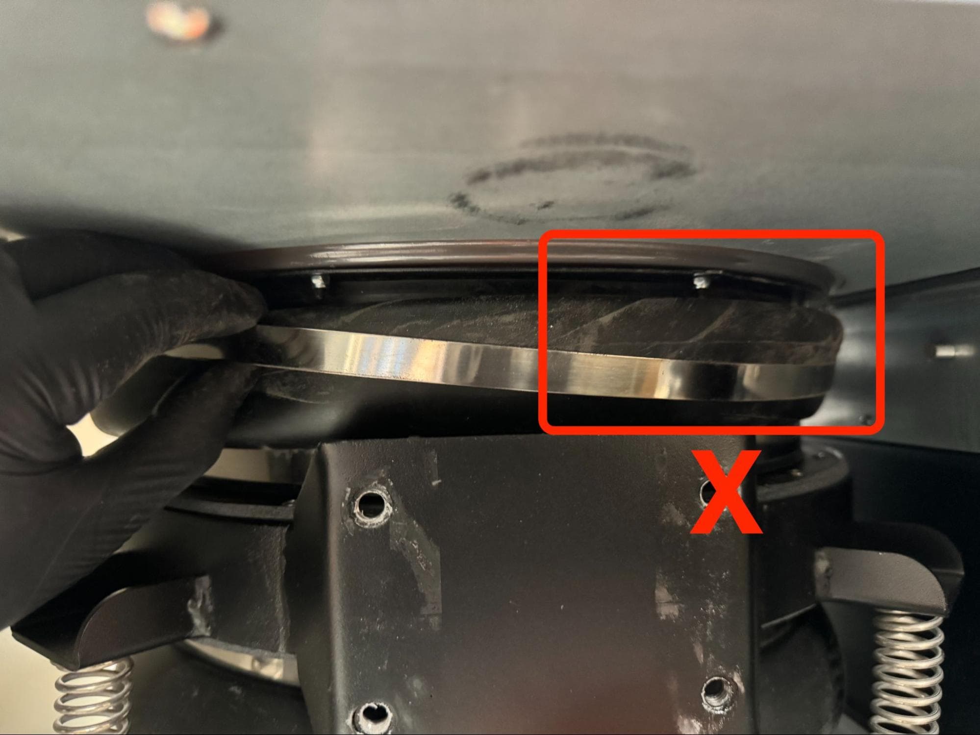 Install the new sifter flange & gasket