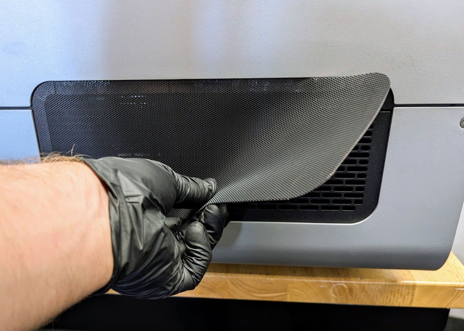 Reattach the mesh filter