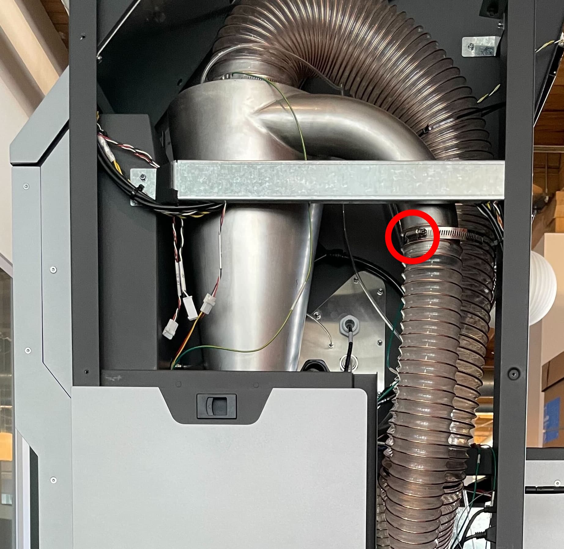 Step 1: Disconnect cyclone inlet hose from the cyclone separator