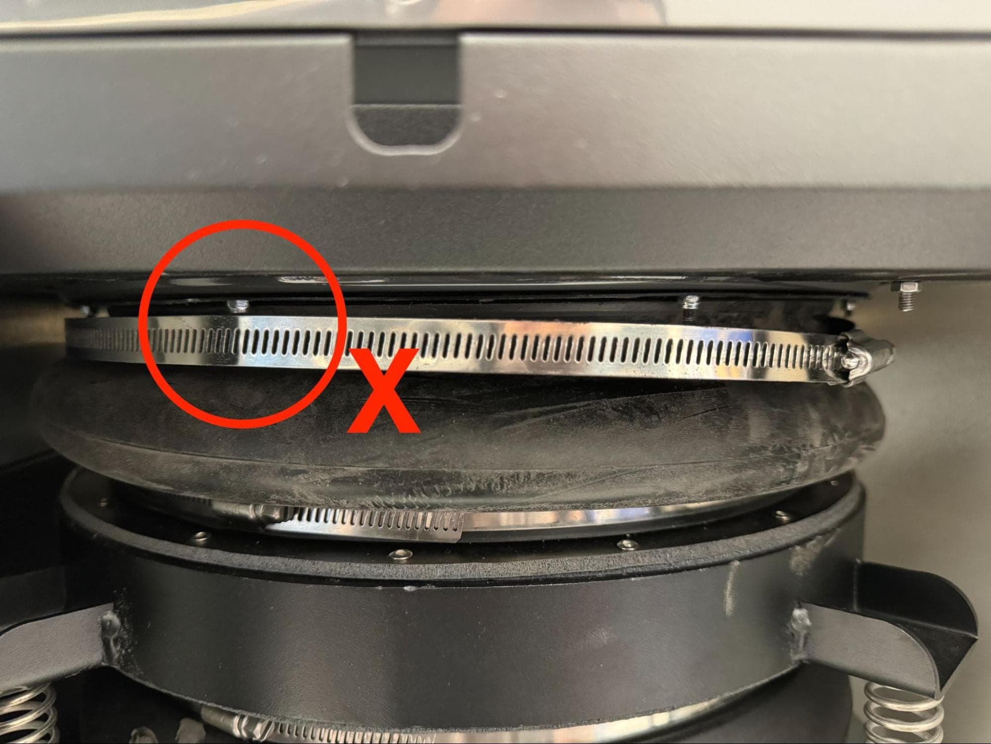 Install the new sifter flange & gasket