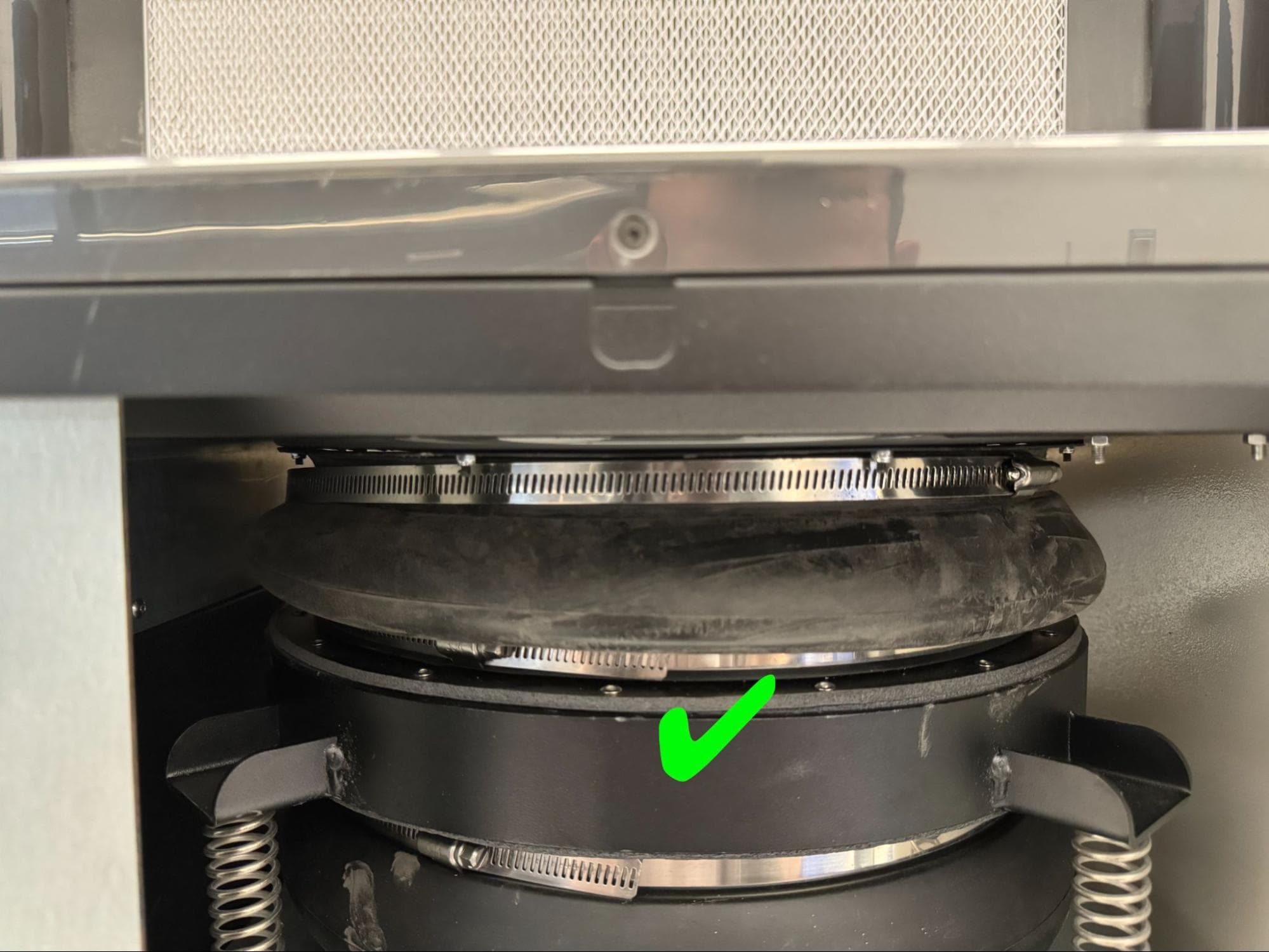 Install the new sifter flange & gasket