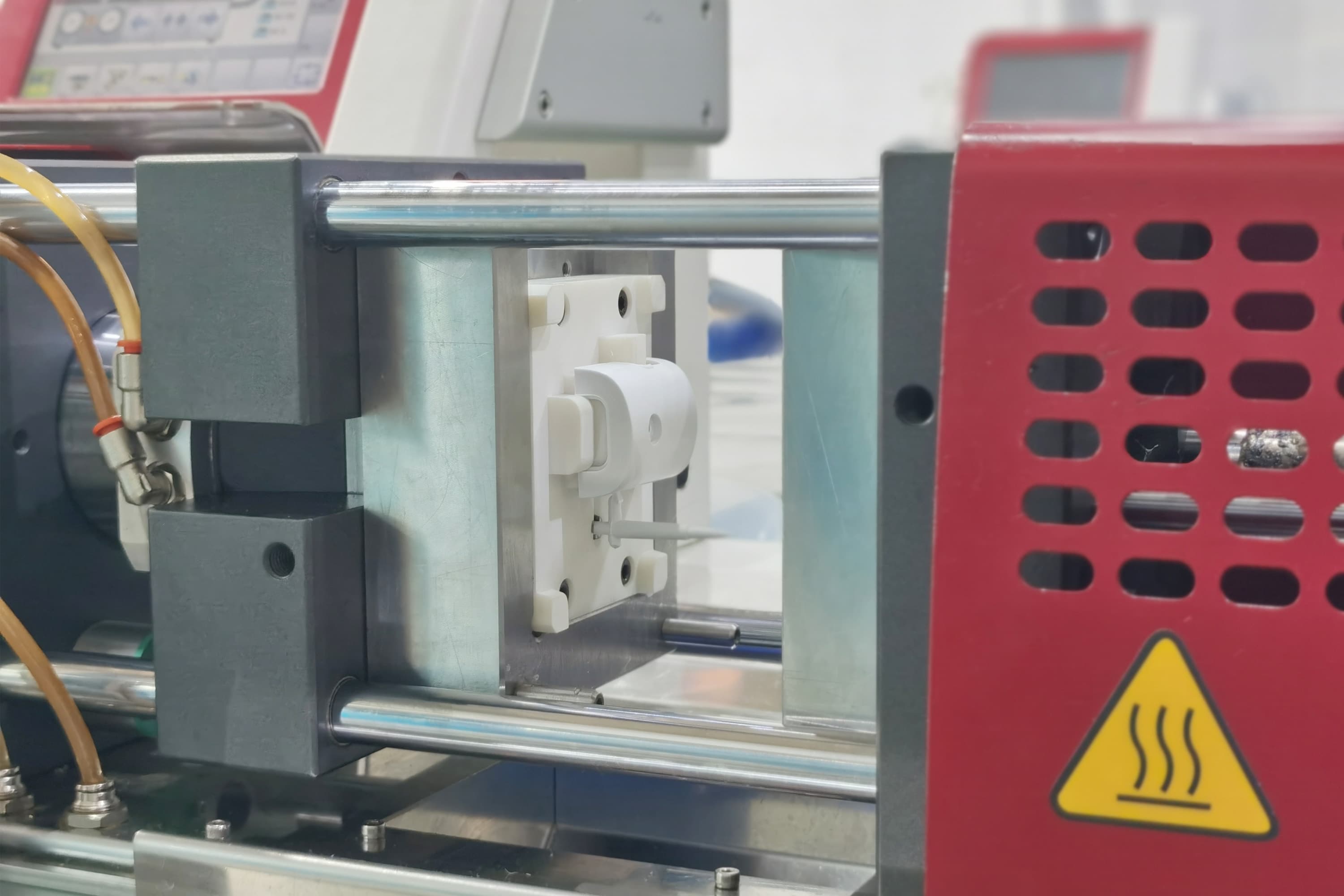 multiplus injection molding machine