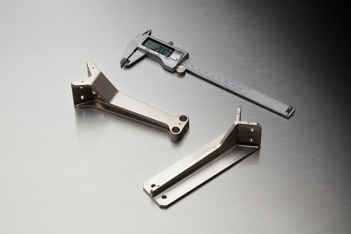 3d printed and electroplated bracket