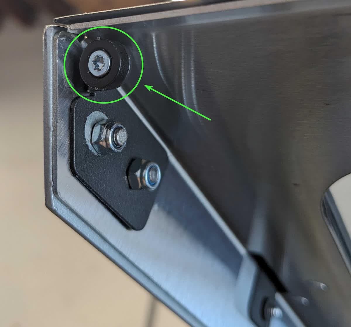 Fuse Blast blasting chamber door interlock magnet
