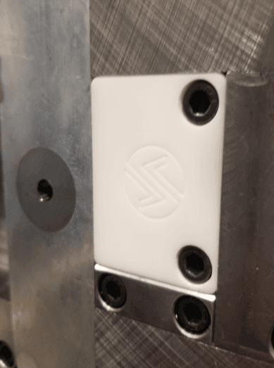 printed molds in metallic frame