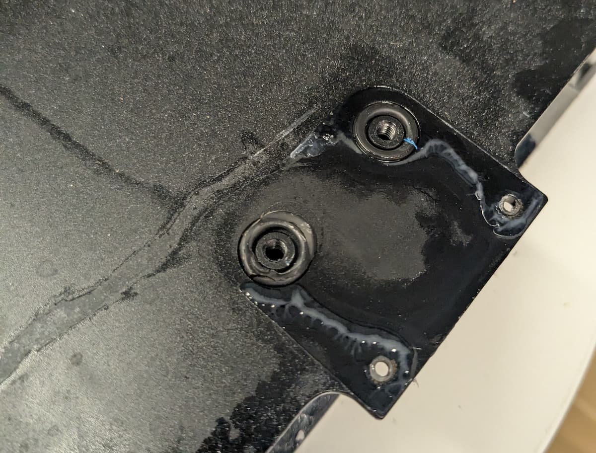 Step 2: Remove the build platform handle