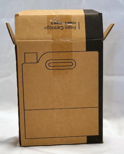 段ボールで作られたカートリッジボックス