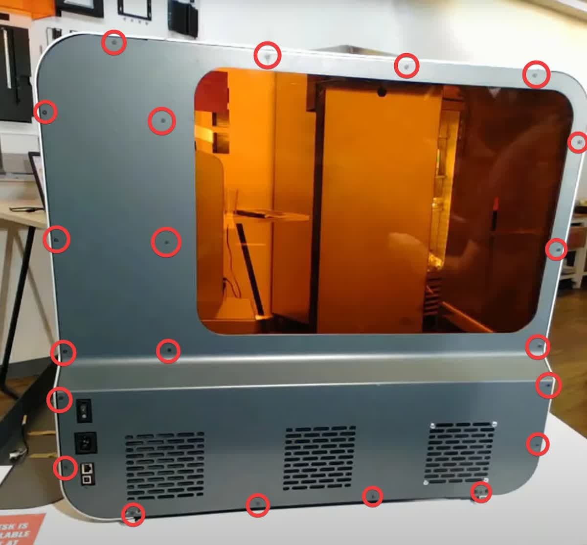Form 3L rear shell screw locations