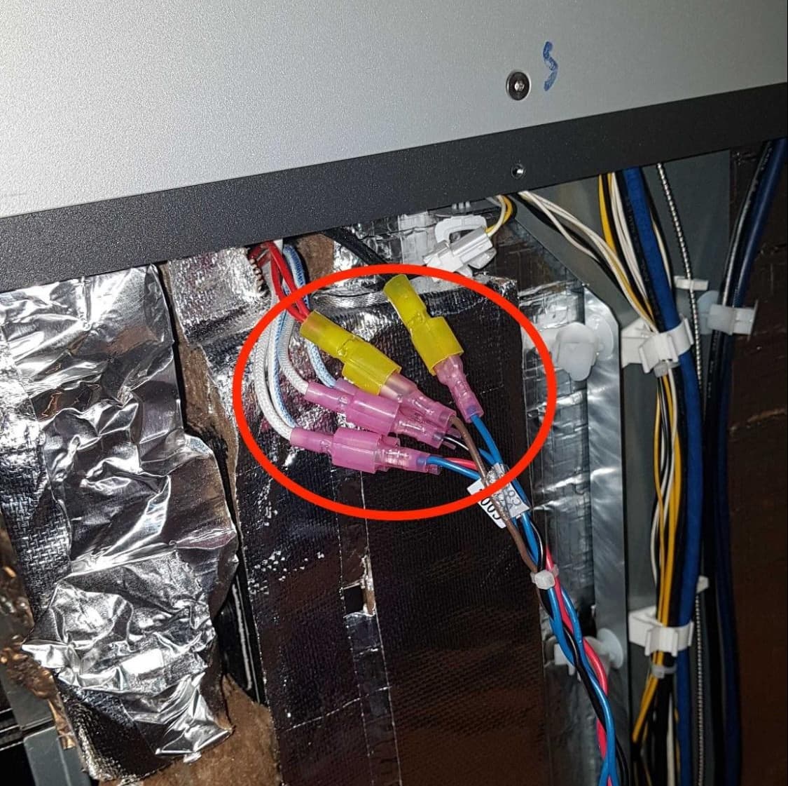 Install the new build chamber socket & cable harness