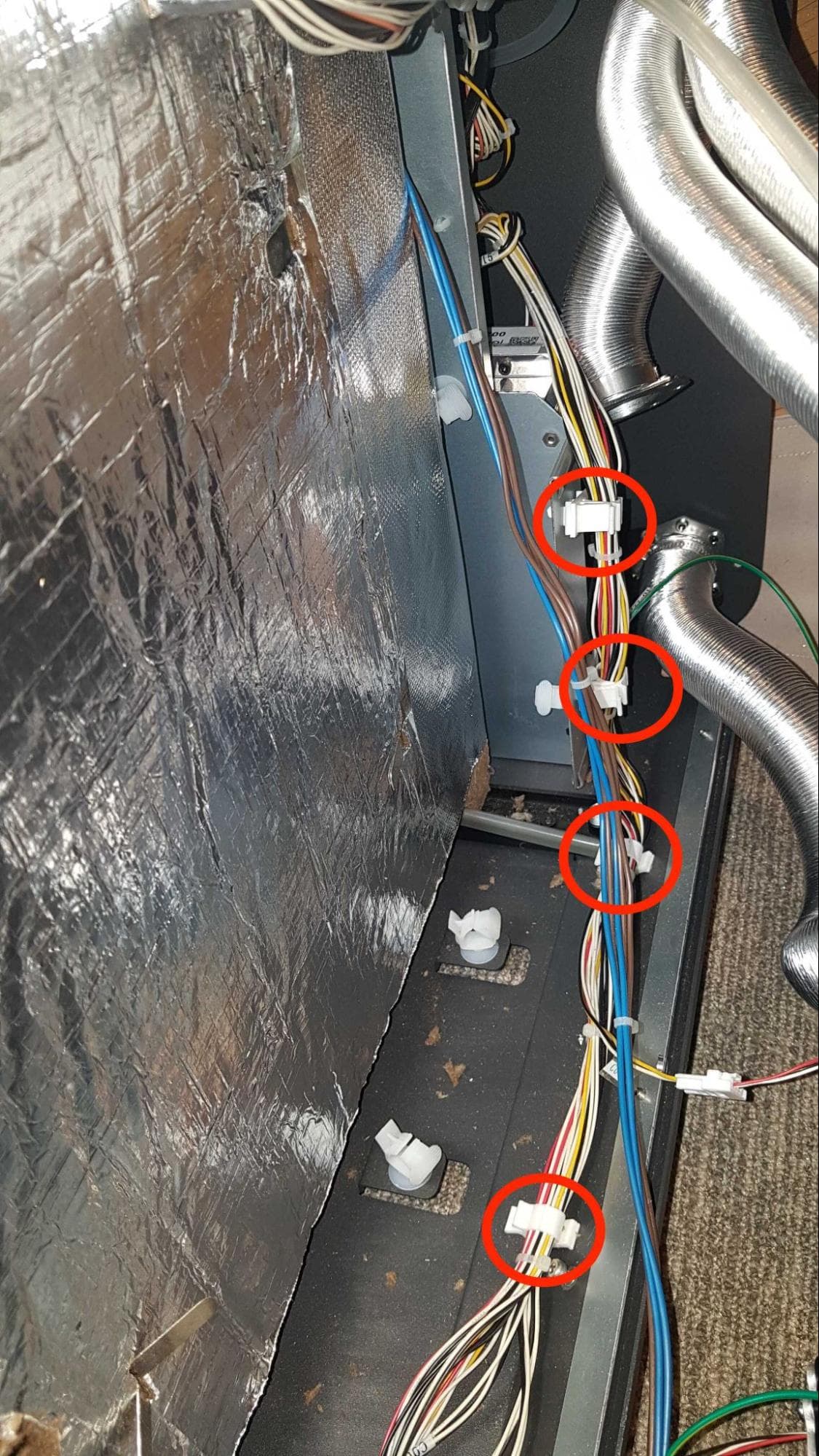 Remove the build chamber socket & cable harness