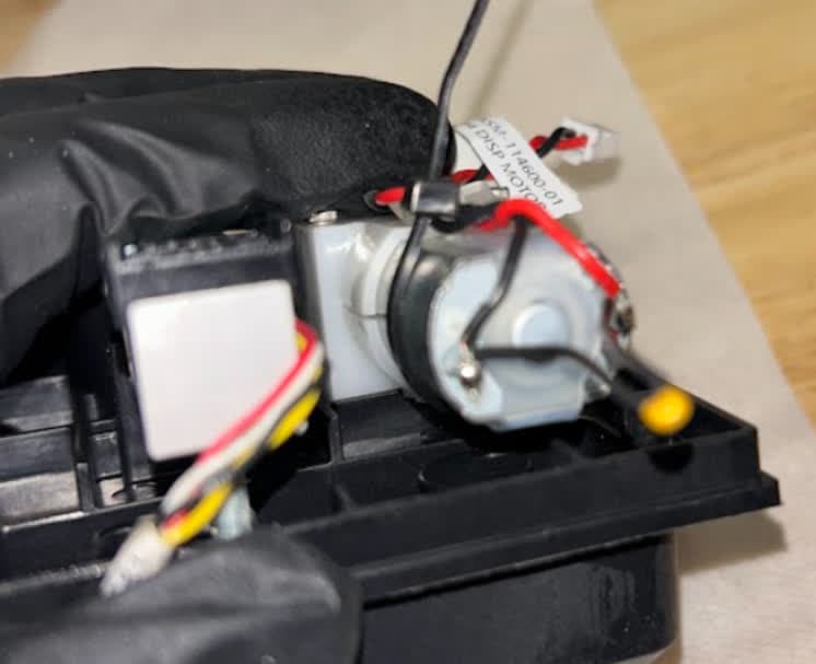 f4-cartridge-floor-zip-tie.jpg