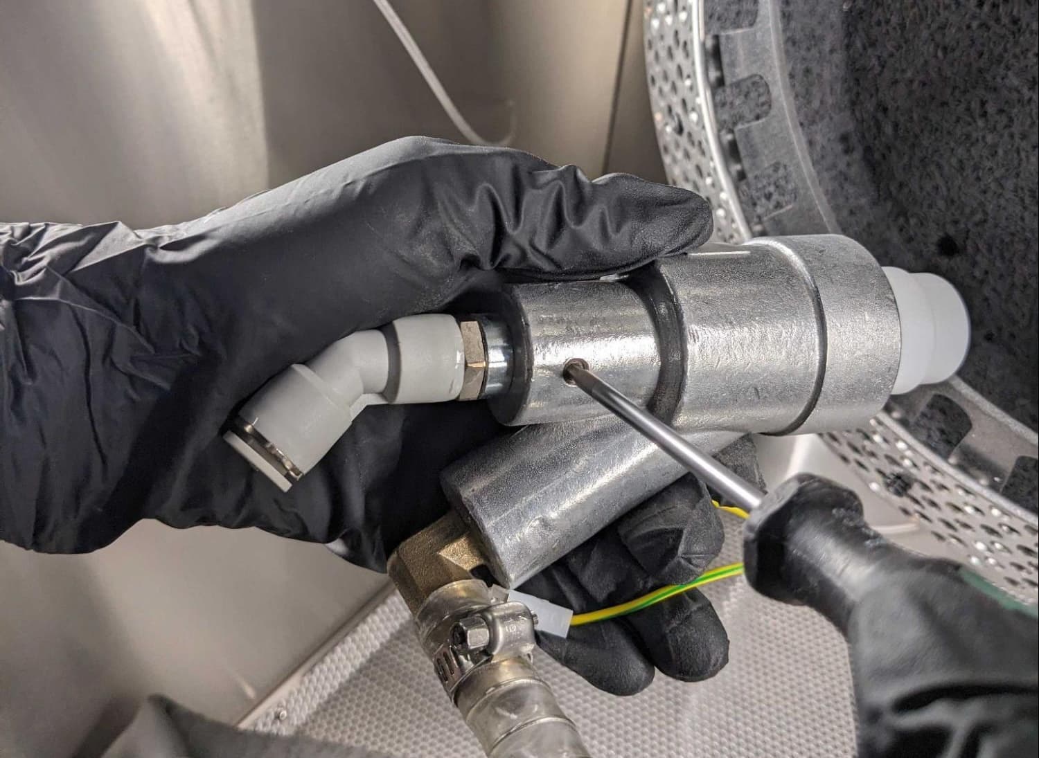 Ersetzen des Strahldüsenkopfs des Fuse Blast