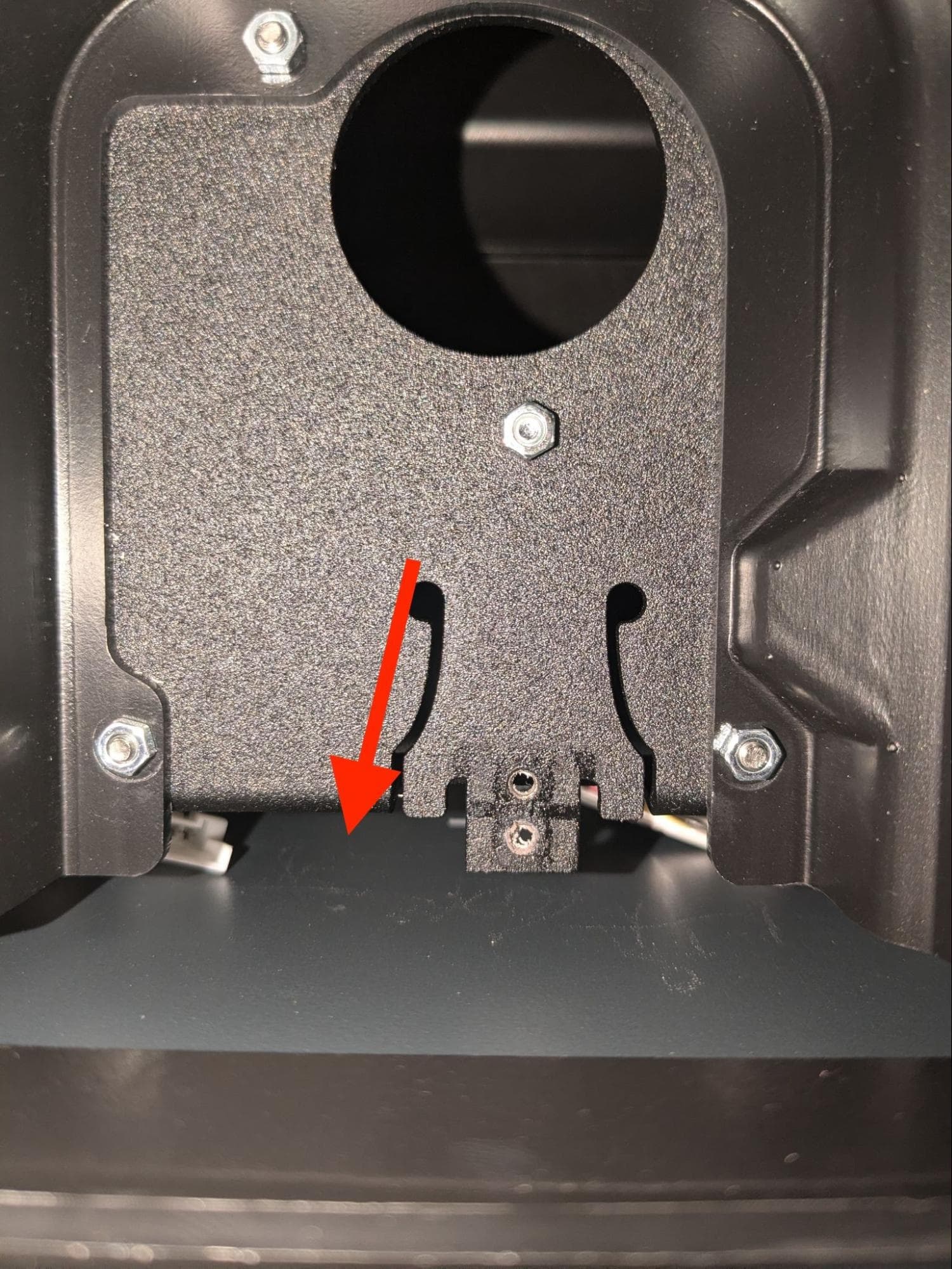 Mount the replacement cartridge floor gap