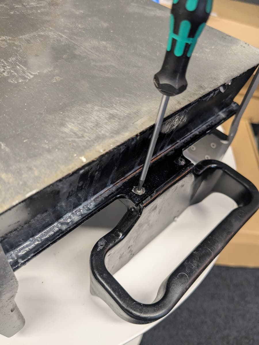 Step 2: Secure the build platform handle