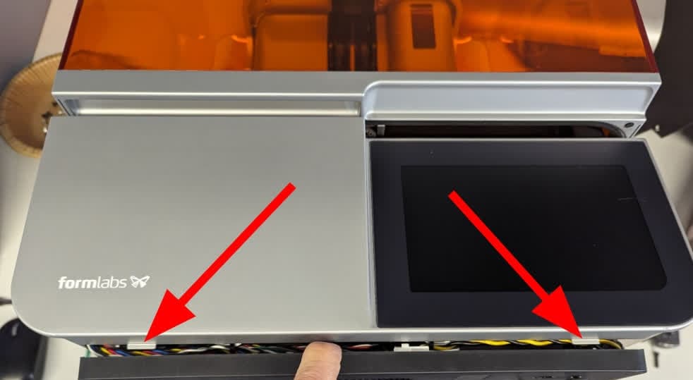 f4-bottom-tabs.jpg