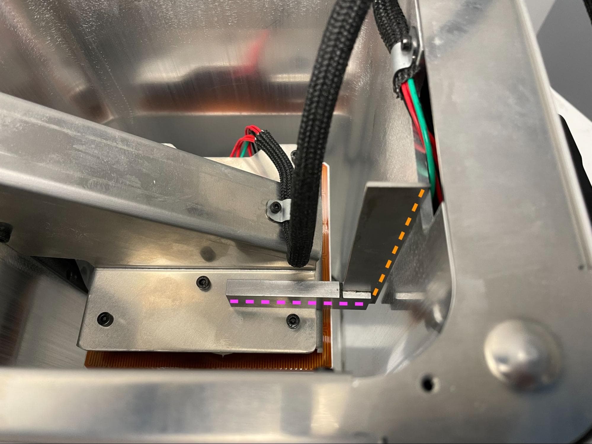 Check the piston arm bracket screws