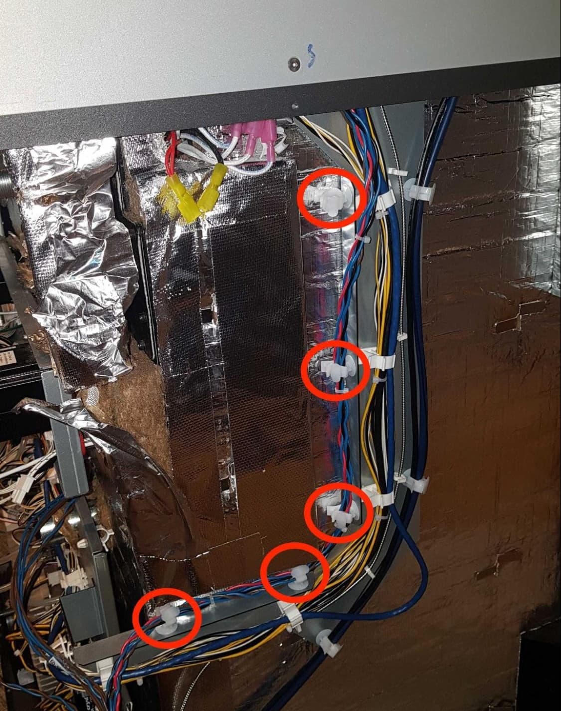 Install the new build chamber socket & cable harness