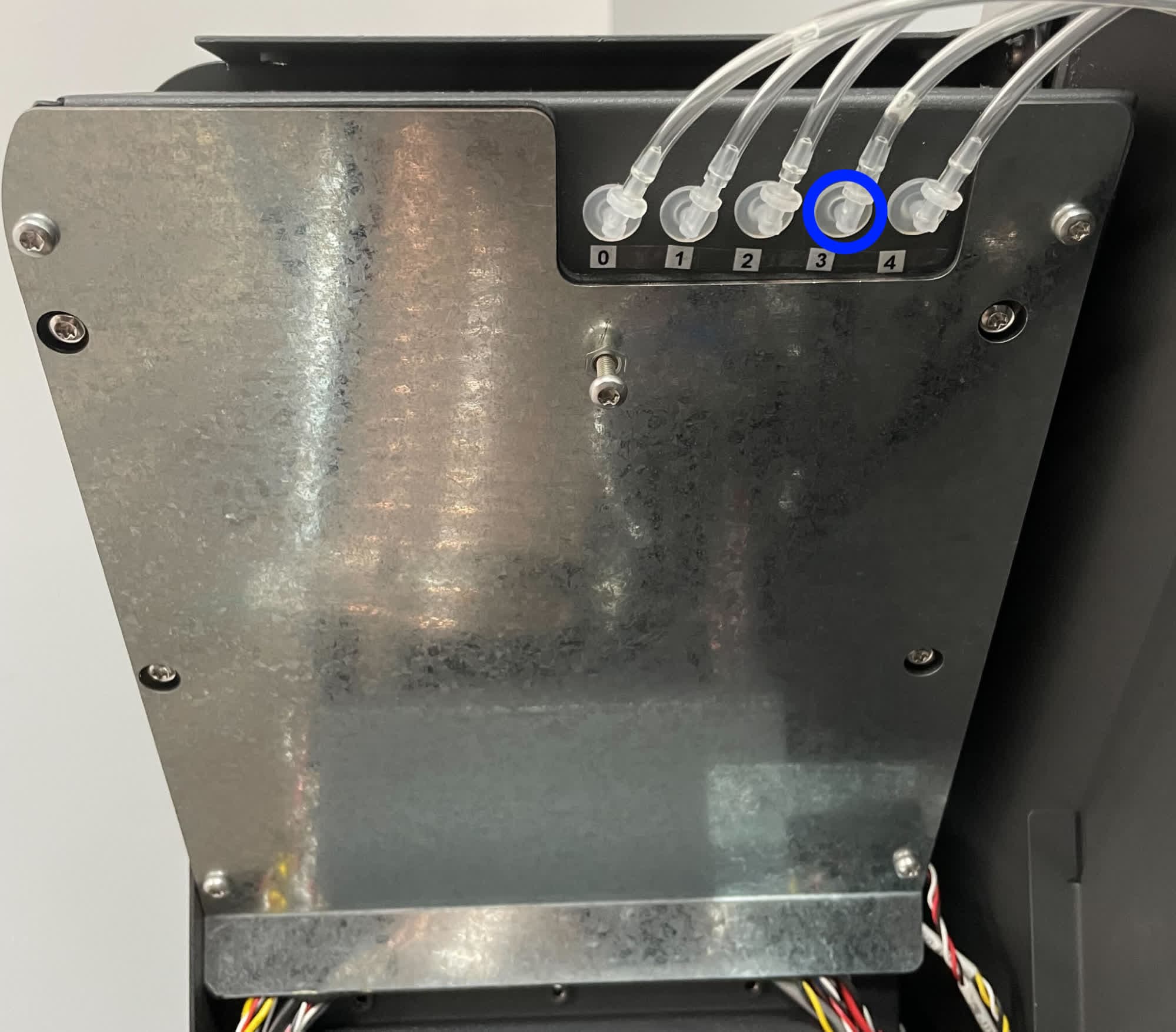 V: Inspecting or Replacing the Pressure Tap Tubes