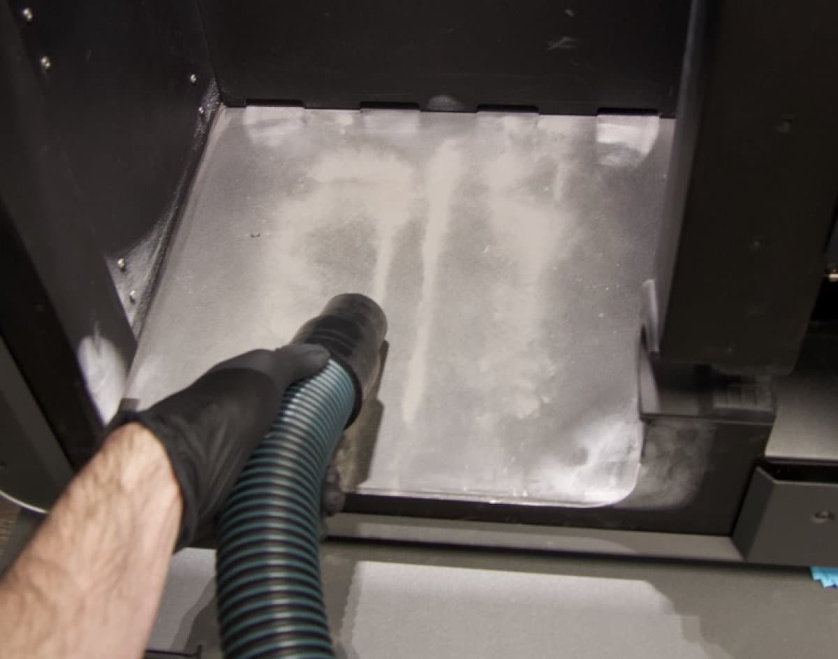 Vacuuming the Fuse 1's print enclosure