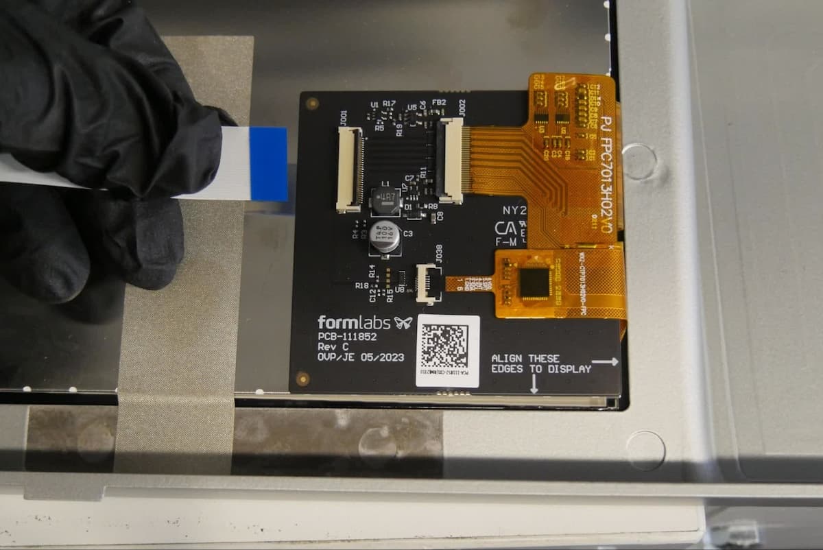 f4-touchscreen-cable-1.jpg