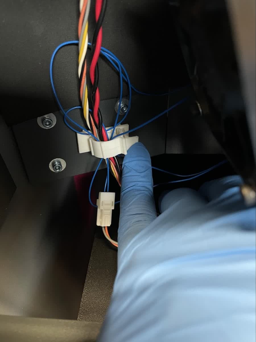 f3l-rear-heater-cables-1.jpg