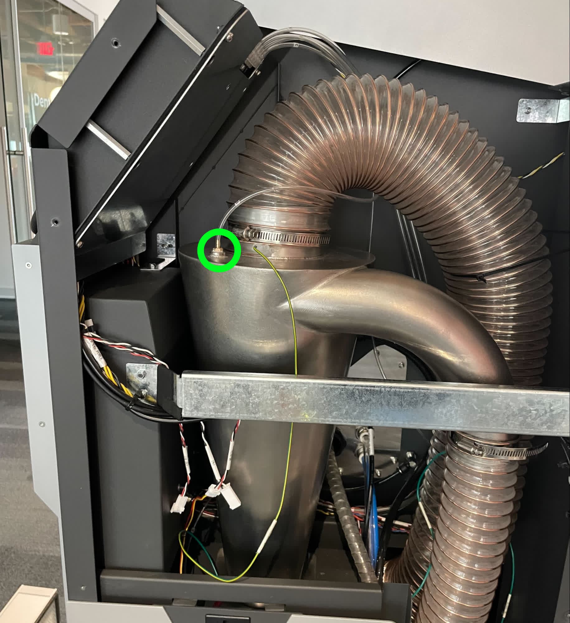 V: Inspecting or Replacing the Pressure Tap Tubes