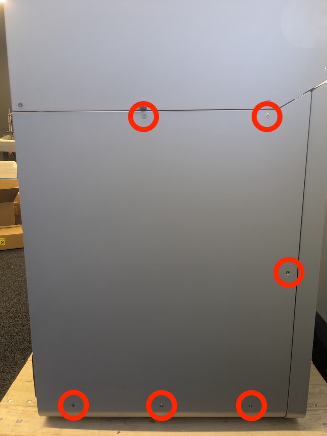 Fuse 1 generation buffer side panel screws