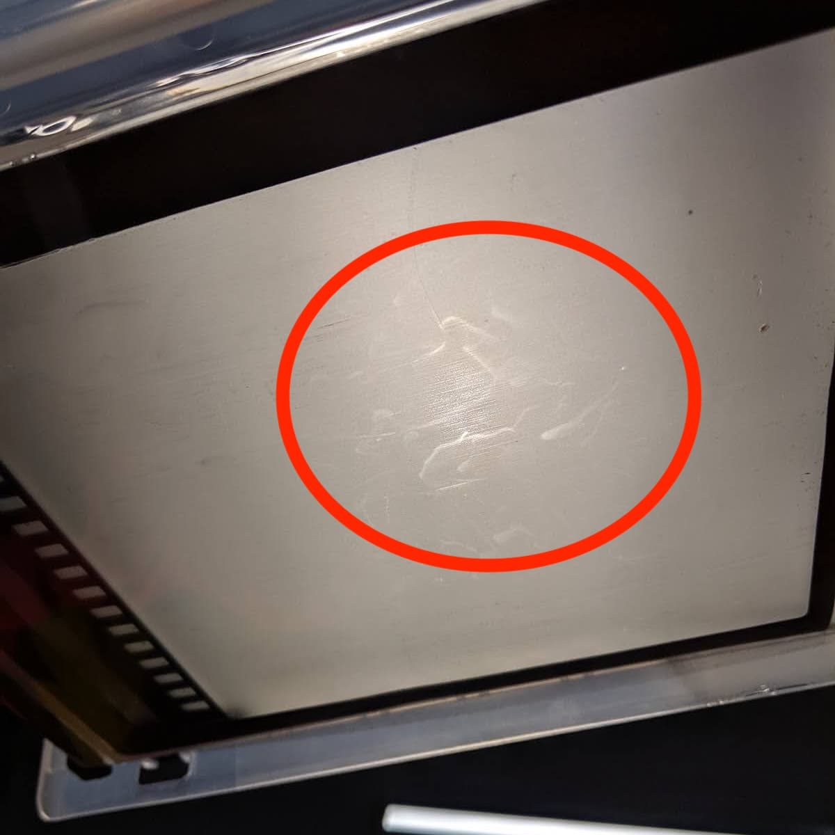 Polishing marks on a Form 3 resin tank