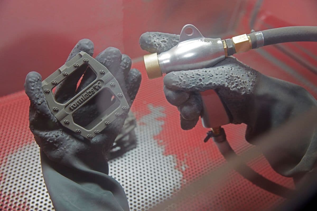 Media blasting a bicycle pedal printed on the Fuse 1