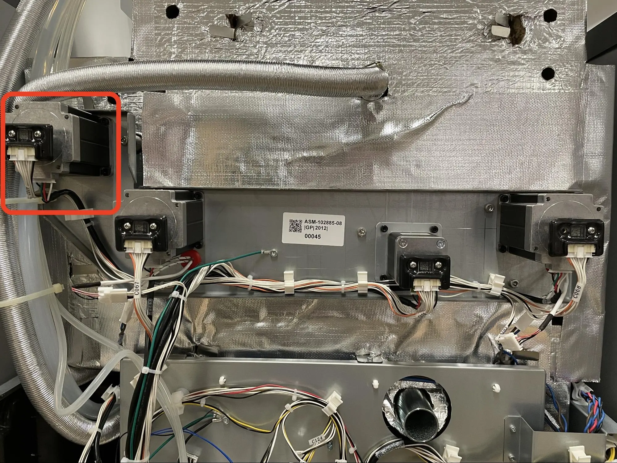 ステップ1:リコーターモーターアセンブリの位置を確認する