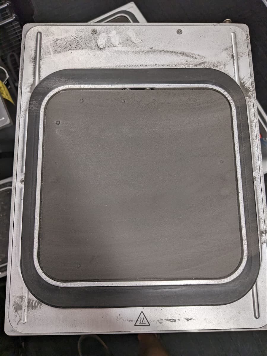 Preprint melting: shiny and not stuck to the print bed