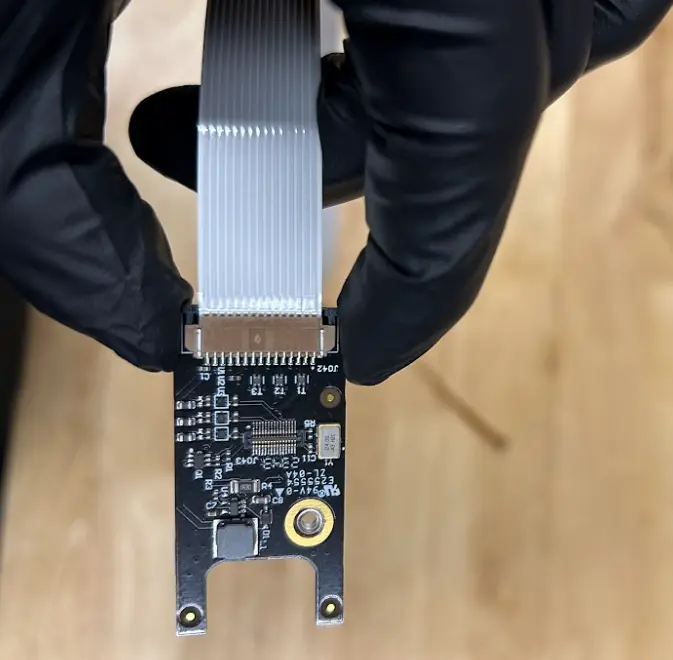 Insert the ribbon cable 1