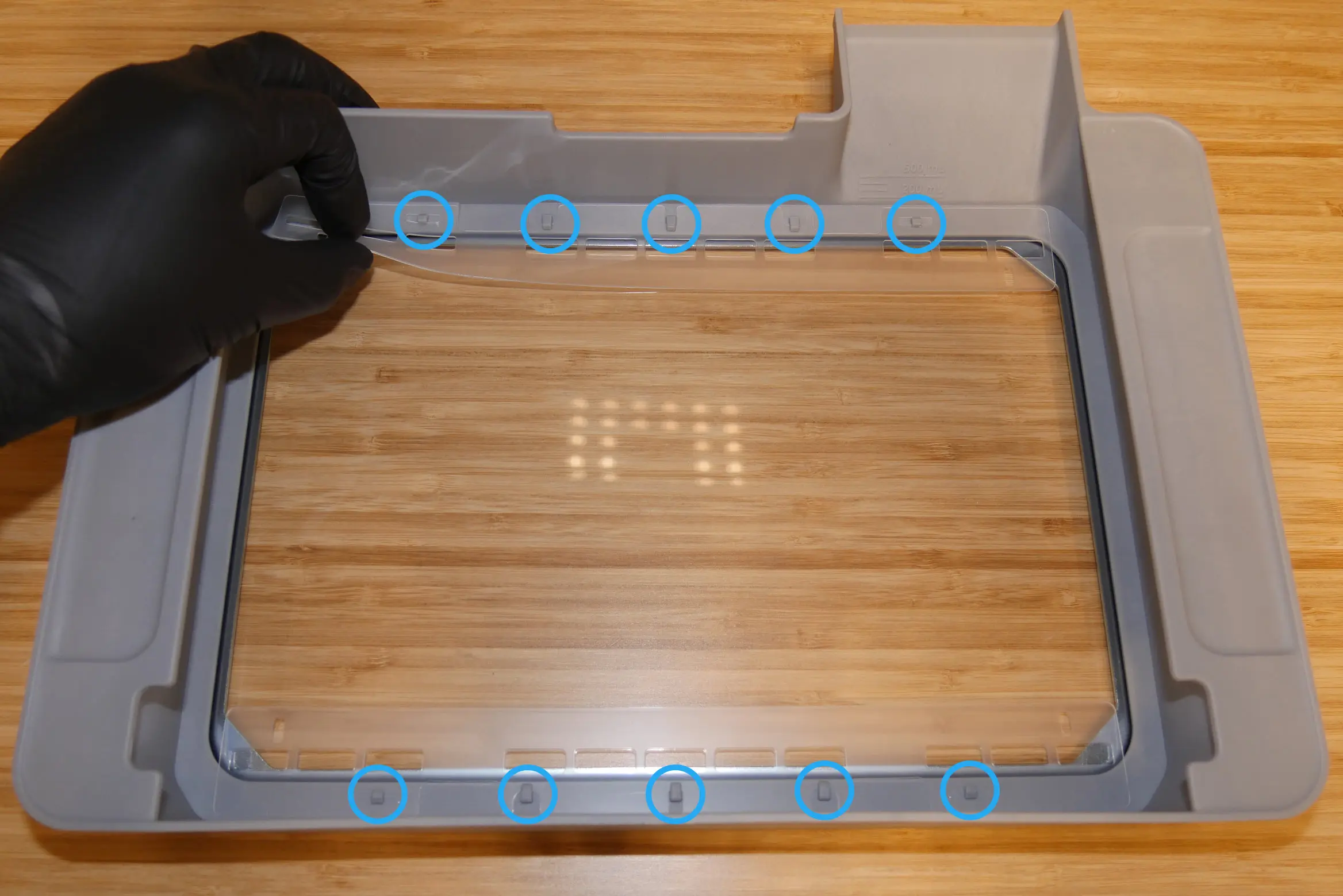 Form 4 resin tank wear strip mount points