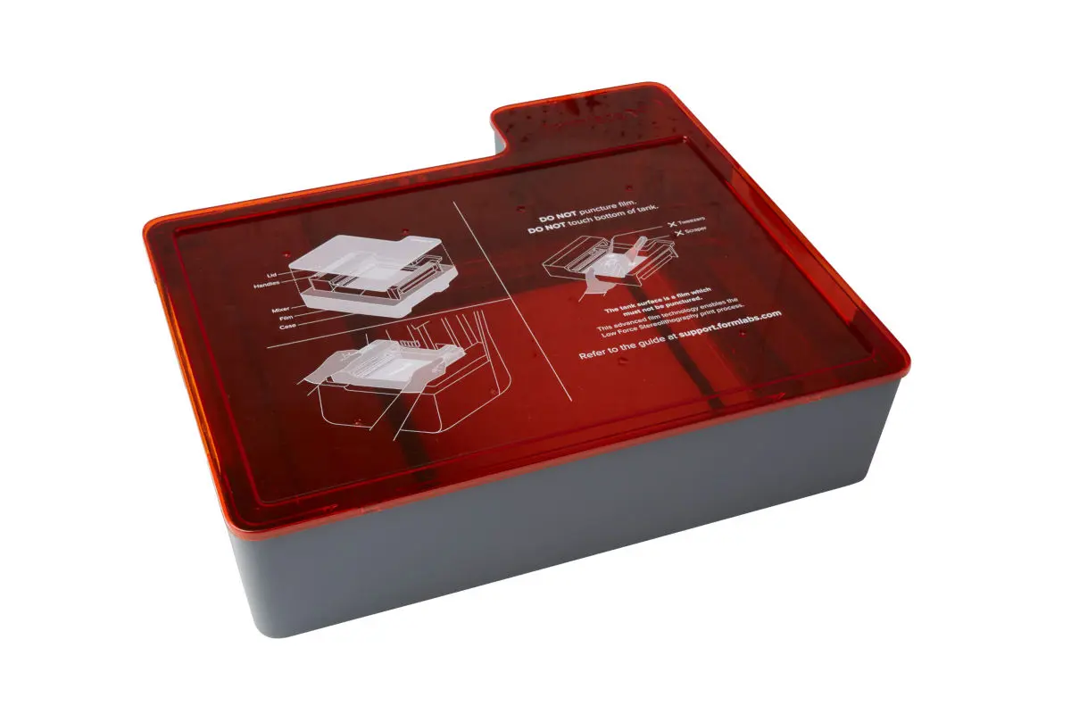 Resin tank in case, closed