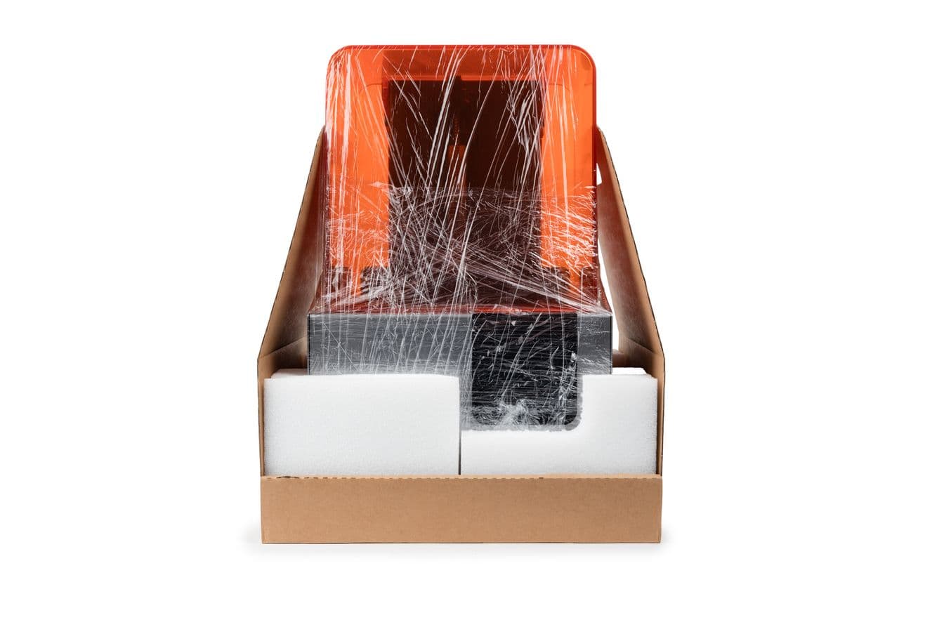 Form 2をプラスチックで包み、リフトトレイに固定