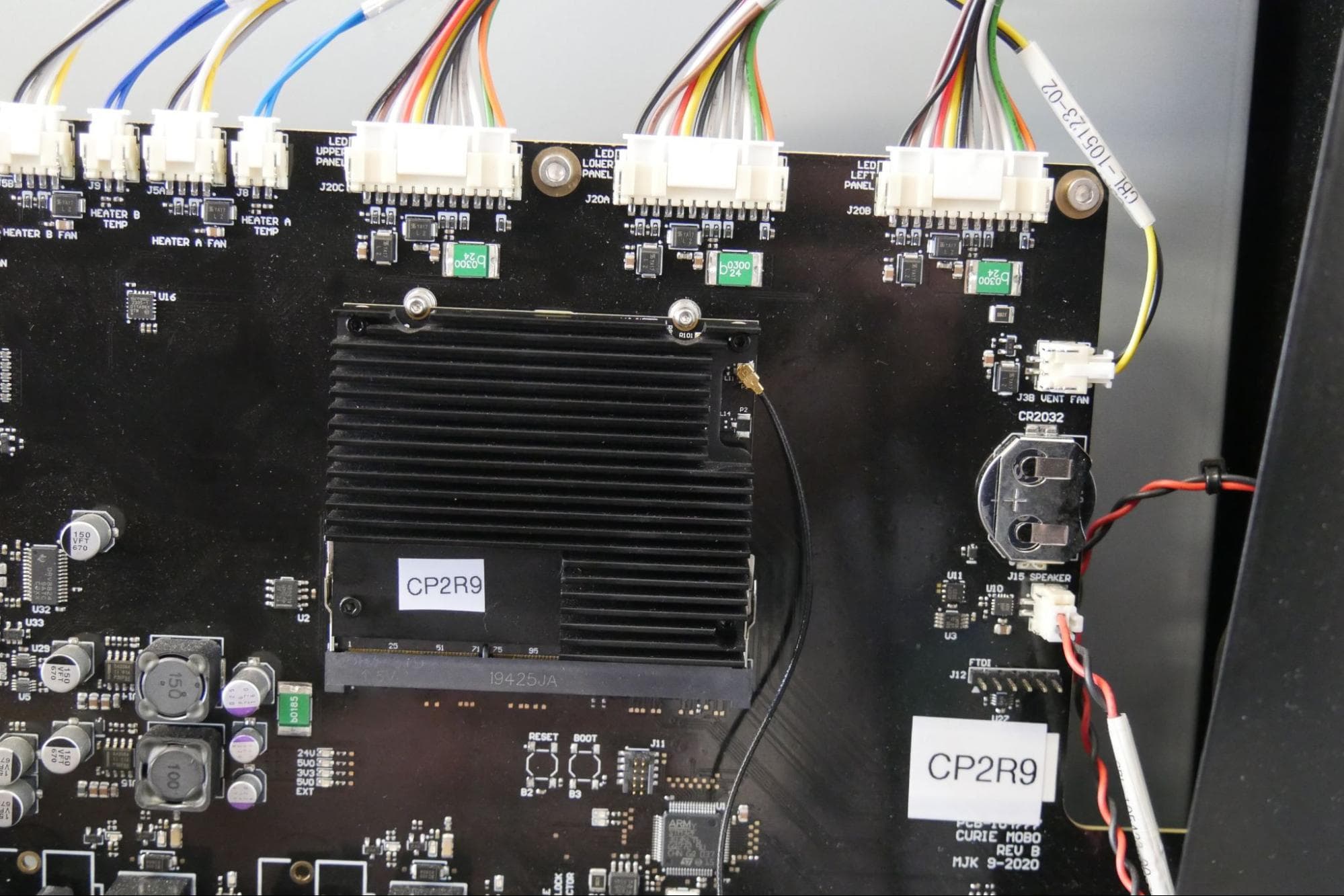 Step 1: Disconnect the wi-fi antenna from the som